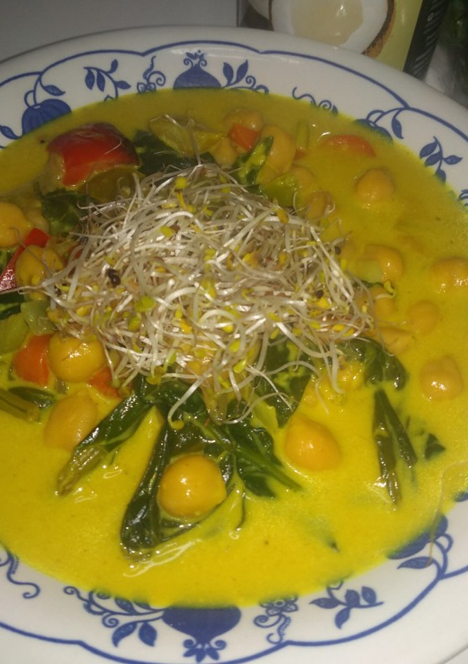 Una foto de Garbanzos con verduras al curry