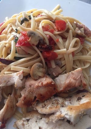 Una foto de Pasta con verduras