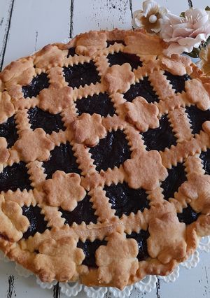 Foto di La crostata...un dolce per tutta la famiglia, semplice e genuino