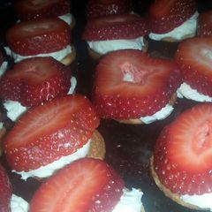 A picture of Cheesecake Spinners.