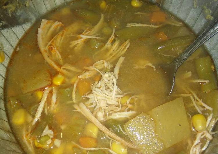 My Grandma Love This Chicken and veggie soup