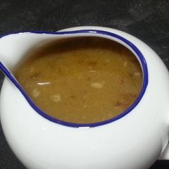 A picture of Turkey gravy.
