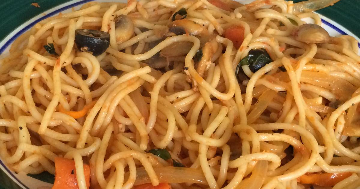 Neapolitan spaghetti Recipe by Devine Love - Cookpad