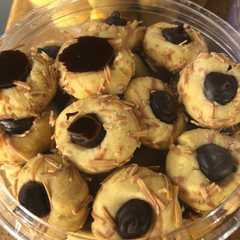 รูปของ Thumbprint chocolate