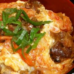 A picture of Kimchi and Egg Rice Bowl (and Oyako-don with Tinned Yakitori Chicken).