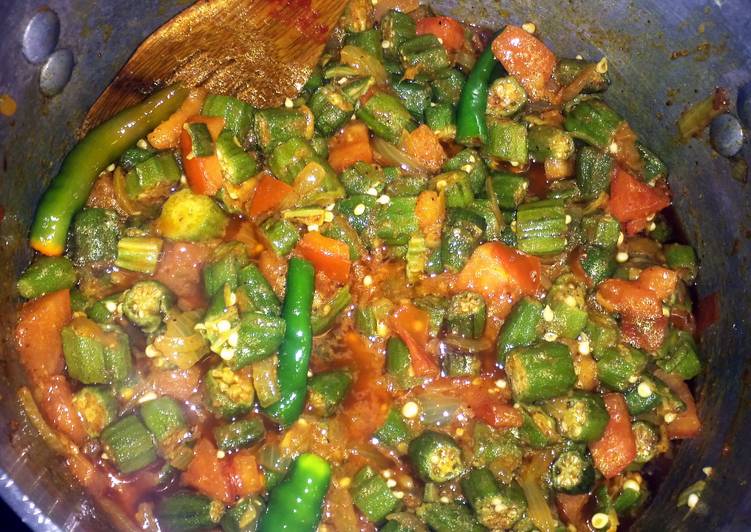 Steps to Prepare Perfect okra gravy