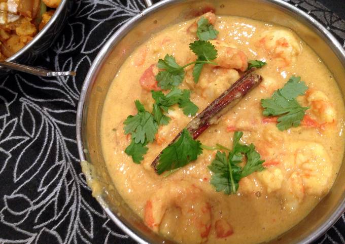 King Prawn Korma Recipe by Jenny Atkinson - Cookpad