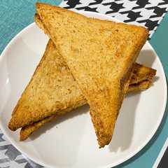 Peanut Butter Choco Toast রেসিপির প্রধান ছবি