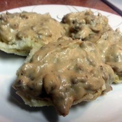 A picture of Firehouse Sausage Gravy.