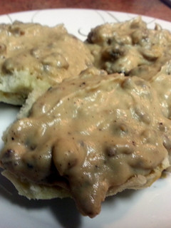A picture of Firehouse Sausage Gravy.