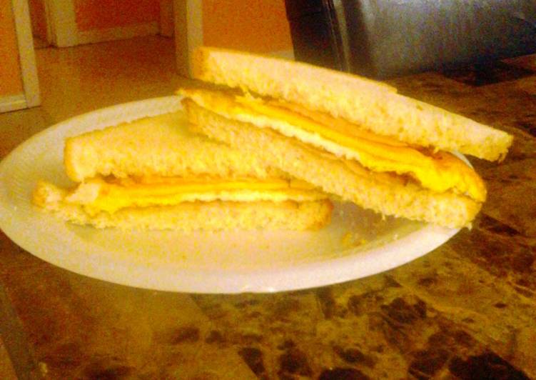 Simple fried breakfast sandwich