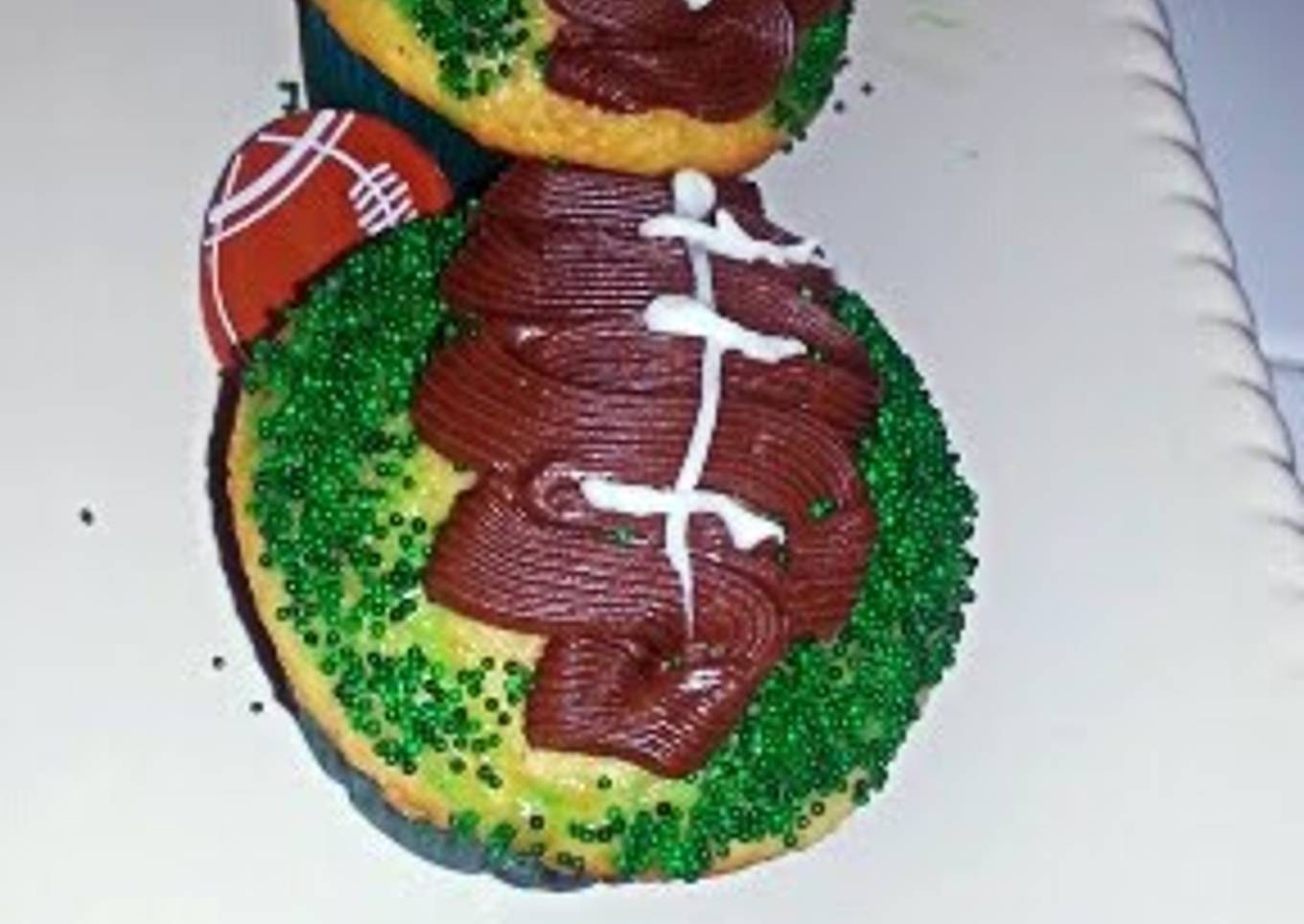 Football cakes on the day of the game