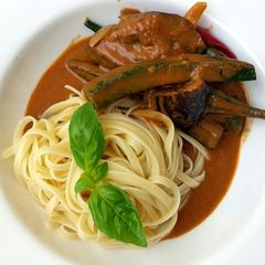 Thai Red Vegetables Curry Linguine A picture of Thai Red Vegetables Curry Linguine.