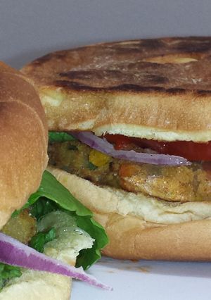 A picture of Fusion Veggie Burger.