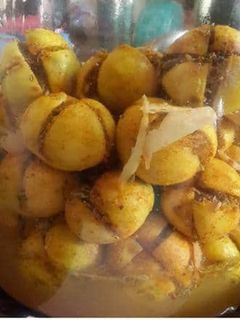 नींबू का अचार (Nimbu ka achar recipe in Hindi) रेसिपी मुख्य फोटो