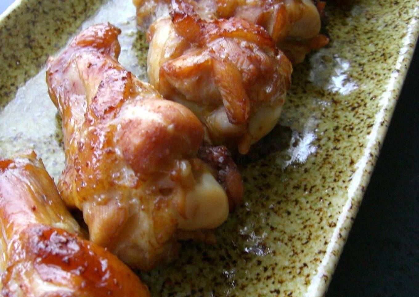 Easy Garlic and Soy Sauce Baked Chicken Drumettes