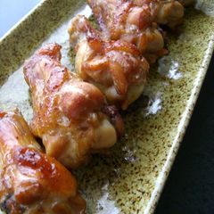 A picture of Easy Garlic and Soy Sauce Baked Chicken Drumettes.