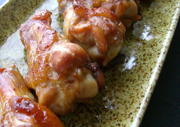 Easy Garlic and Soy Sauce Baked Chicken Drumettes