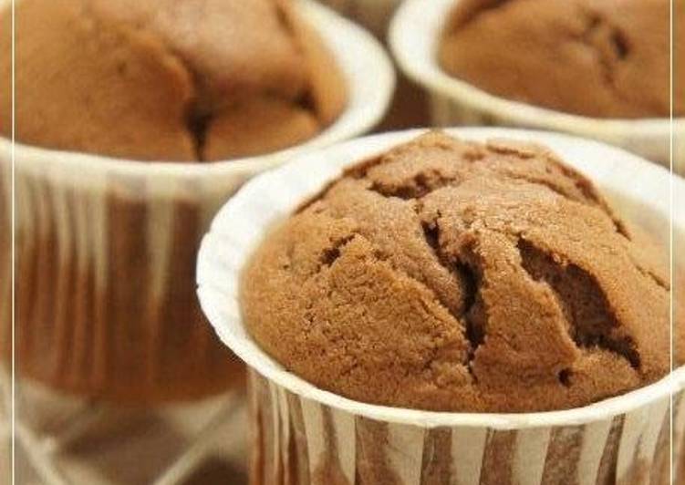 Recipe of Any-night-of-the-week Easy and Fluffy Vanilla and Chocolate Muffins