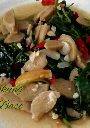 Foto resep Tumis Kangkung Baso
