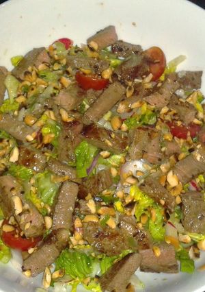 A picture of Spicy Beef Salad.