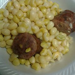 A picture of Zipper peas.