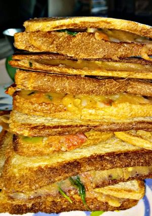 A picture of Simplest Veg Sandwich.