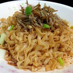 A picture of Singapore Dry Noodle (Mee Pok).