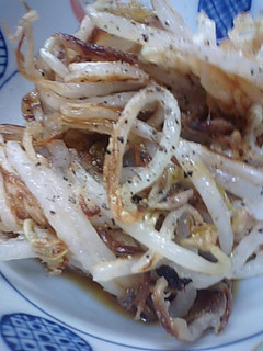 A picture of Stir-Fried Bean Sprouts.