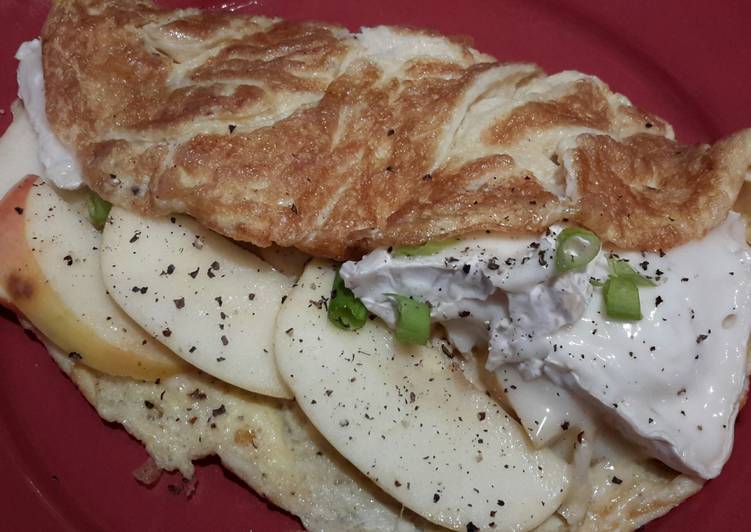 Recipe of Any-night-of-the-week Sig’s Cheese and Apple Omelette