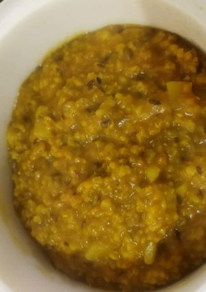 ફાડા ની ખીચડી (Fada Khichdi Recipe In Gujarati) રેસીપી મુખ્ય ફોટો