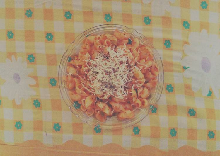 Red Creamy Sauce Pasta