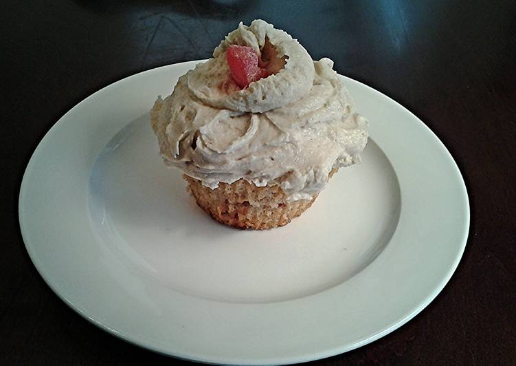 Recipe of Perfect Cinnamon Sugar Ripple Cupcakes with Cinnamon Buttercream Frosting