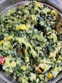 வெந்தயக் கீரை பொரியல்/ methi (Venthya keerai poriyal recipe in tamil) செய்முறை முக்கிய புகைப்படம்
