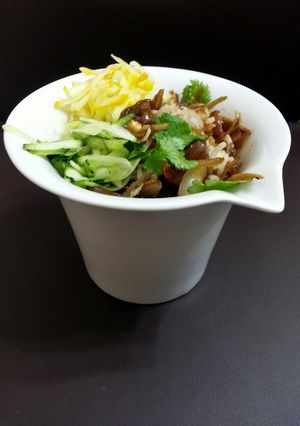 A picture of Dried Anchovies And Onion Rice.
