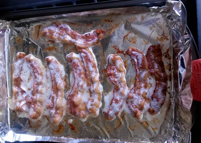 Easy oven bacon