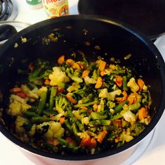 A picture of Buffalo Chicken Stir Fry.