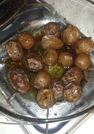 A picture of Baby potatoes.