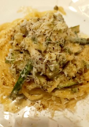 A picture of Carbonara with Wild Asparagus.