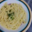 Macarrão ao molho bechamel sem glúten e sem leite