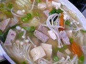 Gambar sayur sop jamur enoki