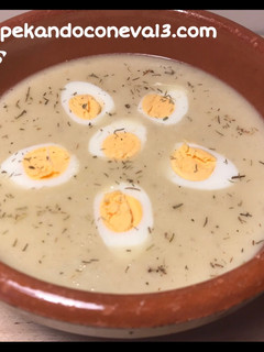 Una foto de Crema de cebolla y cerveza vegetariana