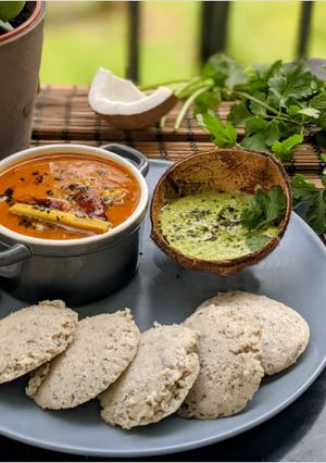 A picture of Healthy Idli sambar.