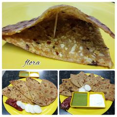 A picture of Gobi paratha.
