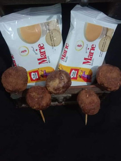 A picture of Marie choco date balls.
