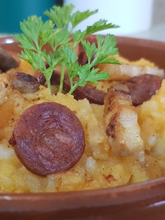 Una foto de Patatas revolconas