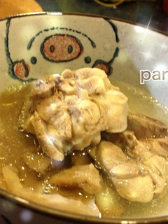 菜脯蒜頭雞湯【電鍋料理】。胖卡瘦不了食譜 的食譜成品照片