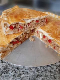 Una foto de Tarta de atún (masa casera)