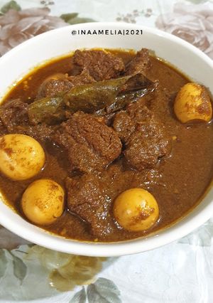 Foto resep Semur Daging dan Telur Puyuh