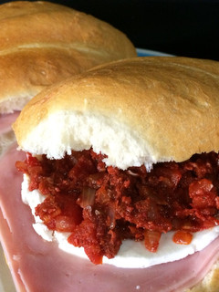 Una foto de Torta con chorizo